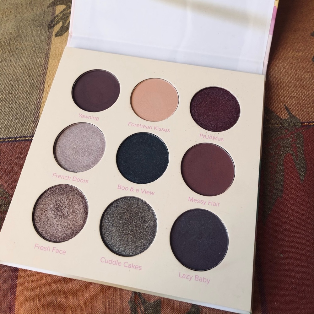 Breakfast In Bed Eyeshadow Palette -Beauty Bakery